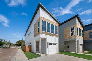 2701 Birmingham Avenue, Dallas, TX 75215