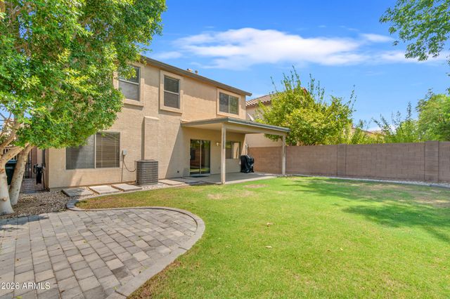 2339 W RUNNING DEER Trail, Phoenix, AZ 85085