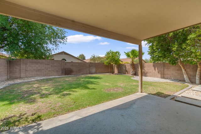 2339 W RUNNING DEER Trail, Phoenix, AZ 85085