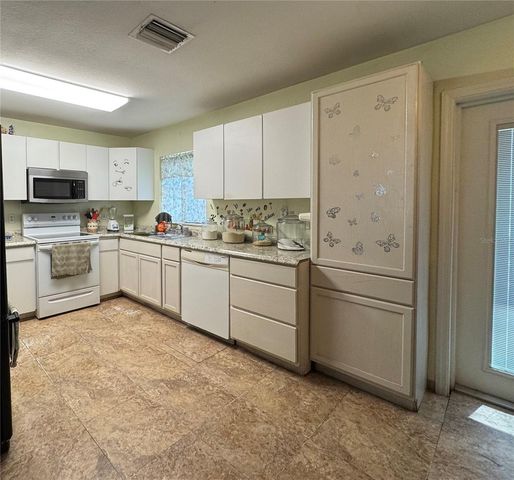 12309 CAMBRIDGE AVENUE, Tampa, FL 33624