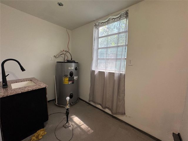12309 CAMBRIDGE AVENUE, Tampa, FL 33624