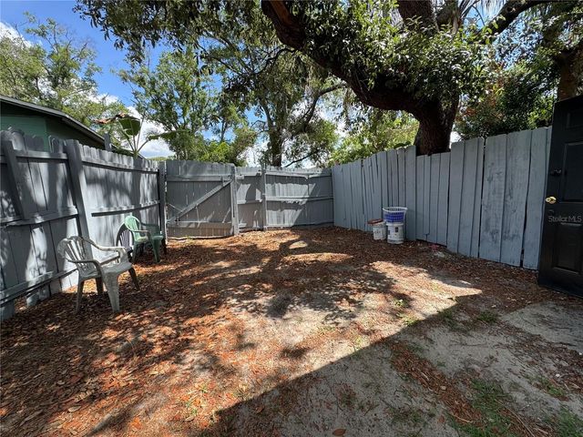 12309 CAMBRIDGE AVENUE, Tampa, FL 33624