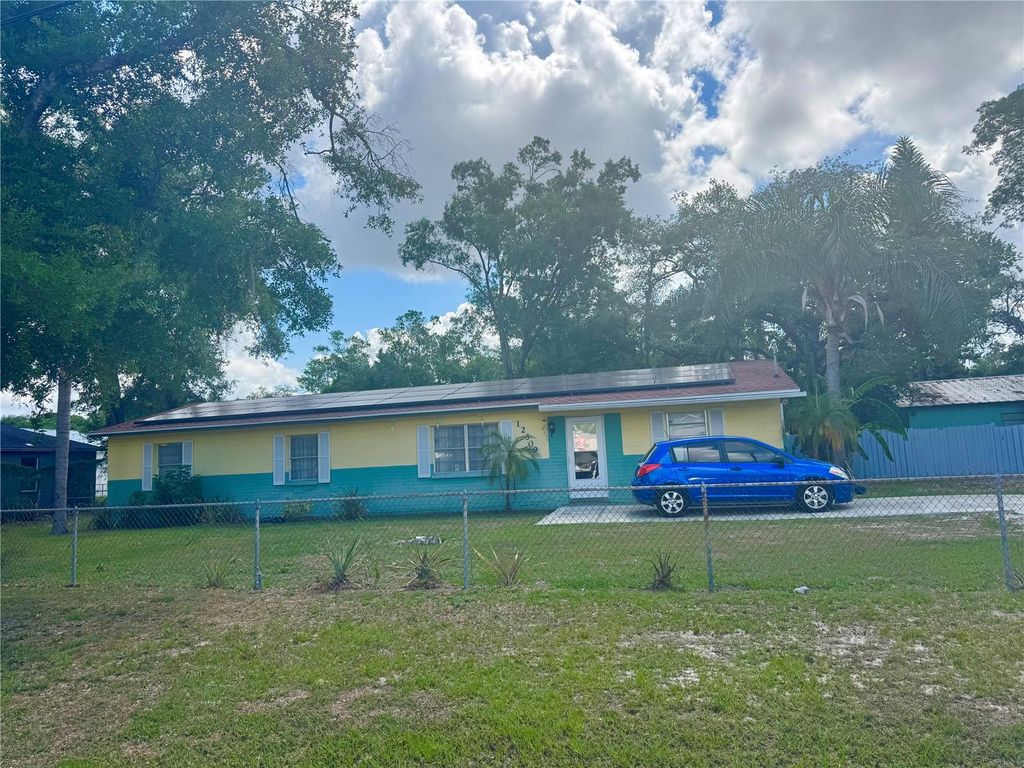 12309 CAMBRIDGE AVENUE, Tampa, FL 33624