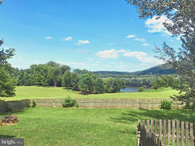283 SKYLINE AVE, Lewisburg, PA 17837