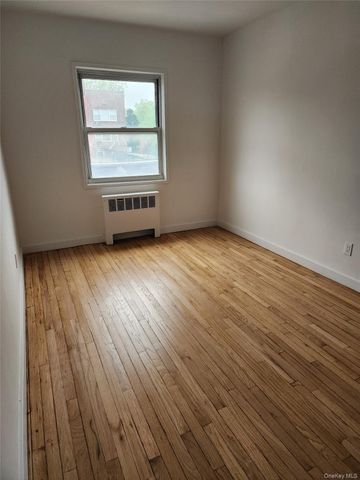 68-36 140 st. 2, Kew Garden Hills, NY 11367