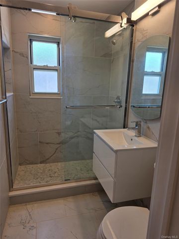 68-36 140 st. 2, Kew Garden Hills, NY 11367