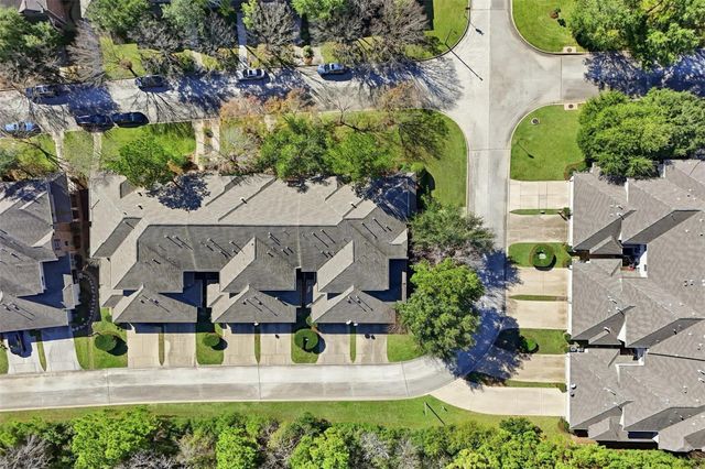 58 Crocus Petal Street, The Woodlands, TX 77382