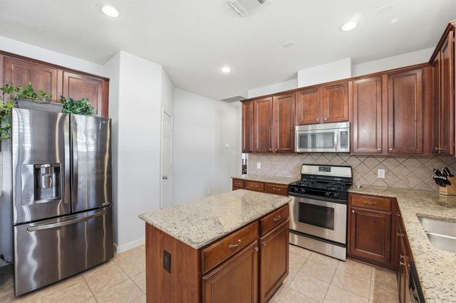 58 Crocus Petal Street, The Woodlands, TX 77382