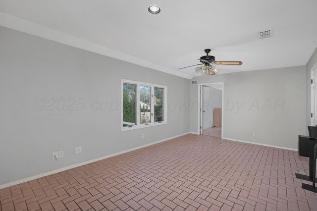 2619 PARKER Street, Amarillo, TX 79109