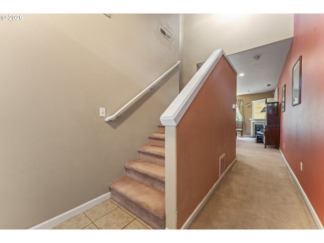 21795 Ne LARKSPUR Ln, Fairview, OR 97024