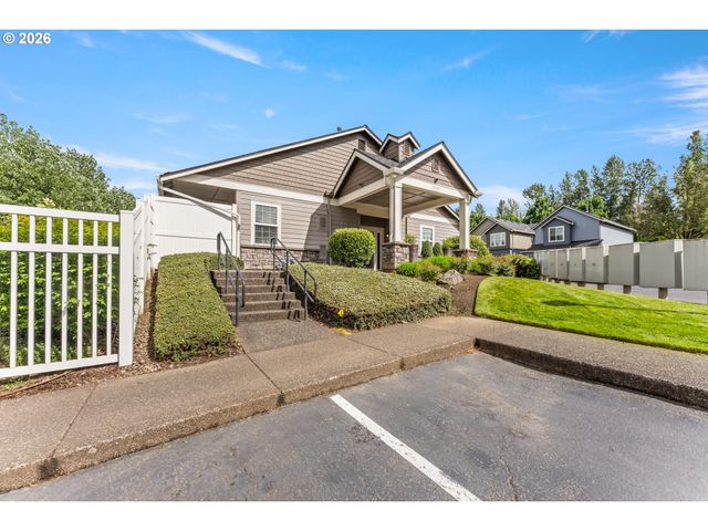 21795 Ne LARKSPUR Ln, Fairview, OR 97024