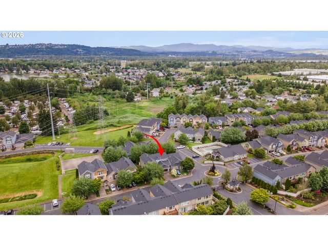 21795 Ne LARKSPUR Ln, Fairview, OR 97024