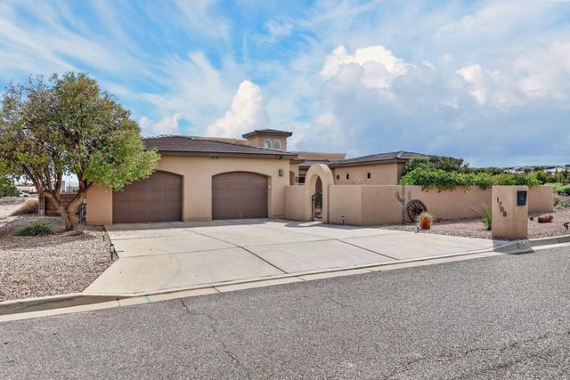 1708 21st Avenue SE, Rio Rancho, NM 87124