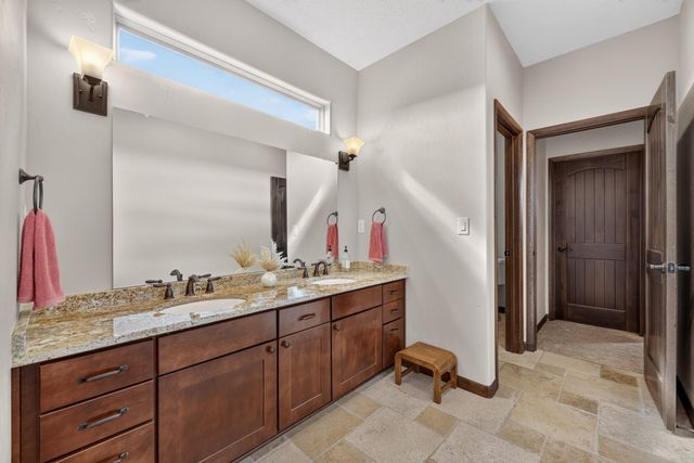 1708 21st Avenue SE, Rio Rancho, NM 87124