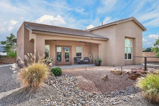 1708 21st Avenue SE, Rio Rancho, NM 87124