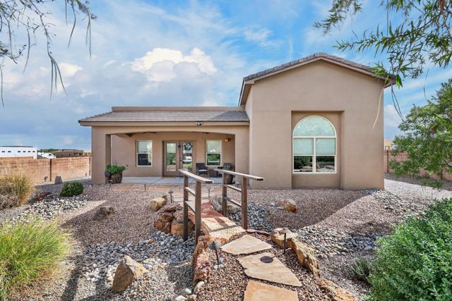 1708 21st Avenue SE, Rio Rancho, NM 87124
