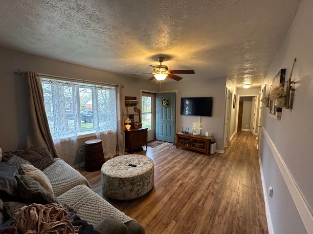 1245 Hialeiah Court, Lexington, KY 40517