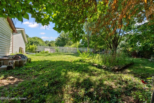11404 Deham Dr, Louisville, KY 40241