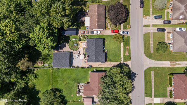 11404 Deham Dr, Louisville, KY 40241