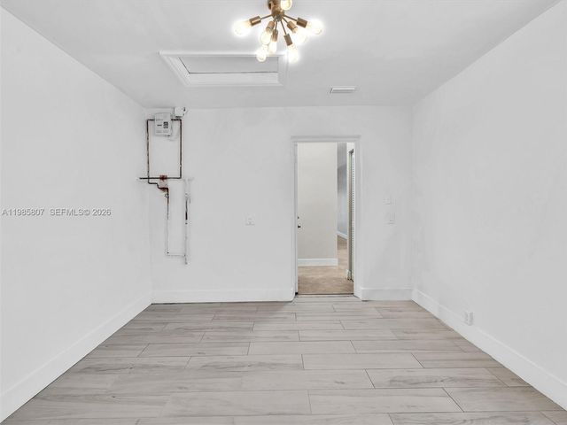 1208 NW 170th Ave, Pembroke Pines, FL 33028