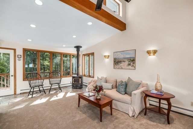 6 Donald Road, Hamilton, MA 01982