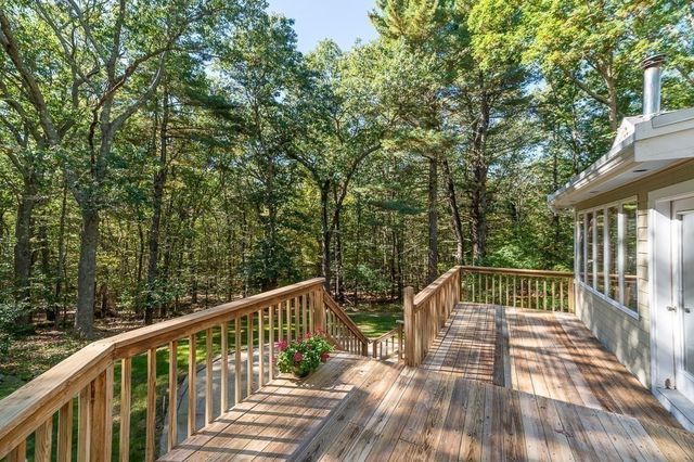 6 Donald Road, Hamilton, MA 01982