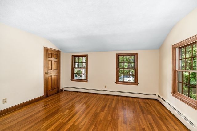 6 Donald Road, Hamilton, MA 01982