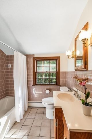 6 Donald Road, Hamilton, MA 01982
