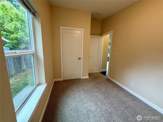 1311 104th St E, Tacoma, WA 98445