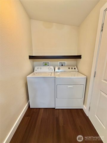 1311 104th St E, Tacoma, WA 98445