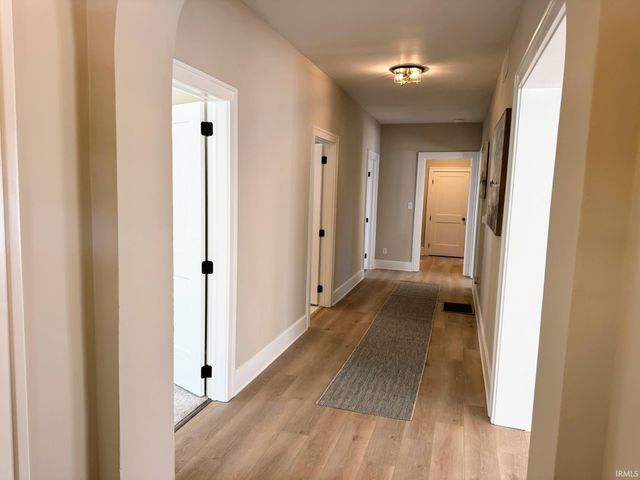 1220 Bayard Park Drive, Evansville, IN 47714