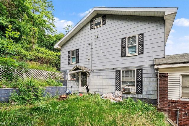 229 McLister Avenue, Mingo Junction, OH 43938