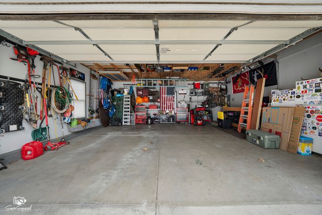 1937 W Potawatomie Trail, Kankakee, IL 60901