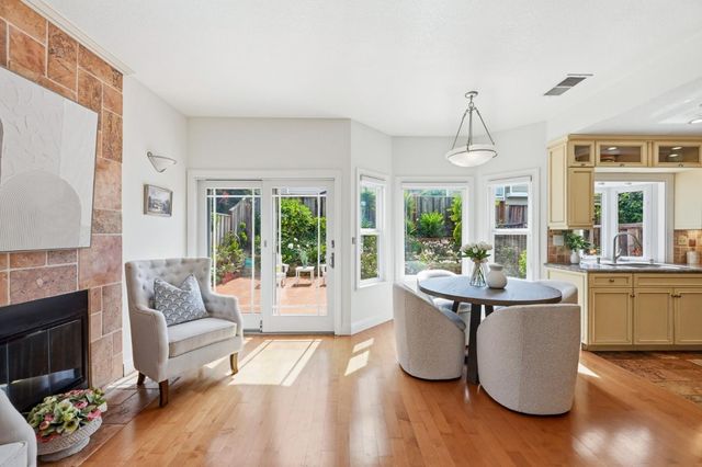 18819 Sydney Circle, Castro Valley, CA 94546
