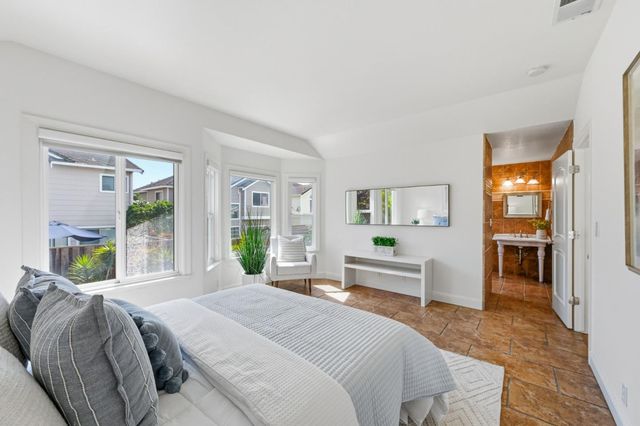 18819 Sydney Circle, Castro Valley, CA 94546