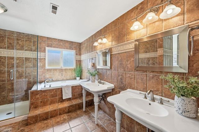 18819 Sydney Circle, Castro Valley, CA 94546