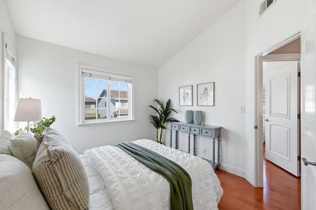 18819 Sydney Circle, Castro Valley, CA 94546