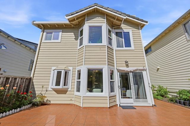 18819 Sydney Circle, Castro Valley, CA 94546