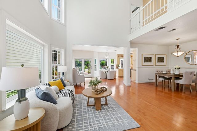 18819 Sydney Circle, Castro Valley, CA 94546
