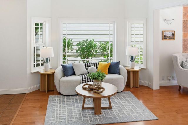 18819 Sydney Circle, Castro Valley, CA 94546