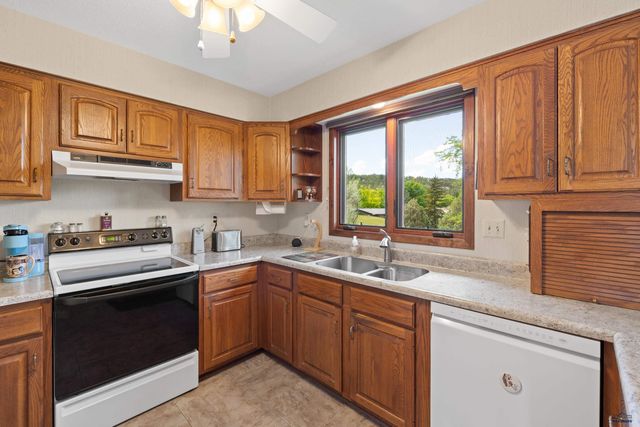 4626 RIDGEWOOD, Rapid City, SD 57702