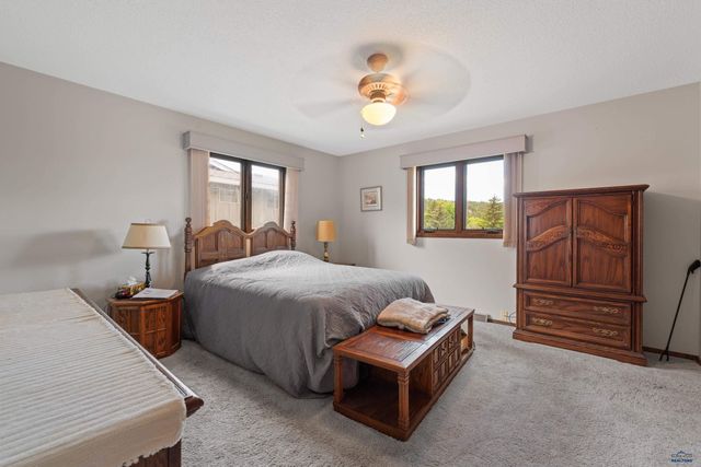 4626 RIDGEWOOD, Rapid City, SD 57702