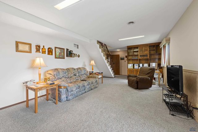 4626 RIDGEWOOD, Rapid City, SD 57702