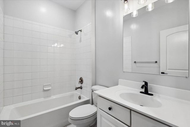 4925 MATAPEAKES BOUNTY DR, Bowie, MD 20720