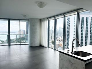 888 Biscayne Blvd 3701, Miami, FL 33132