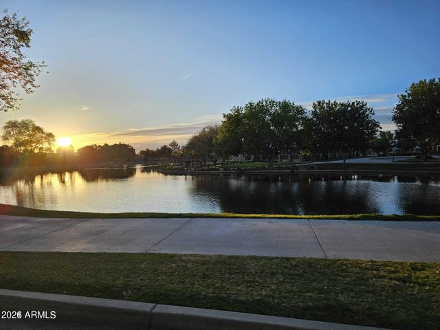 3487 E THORNTON Avenue, Gilbert, AZ 85297