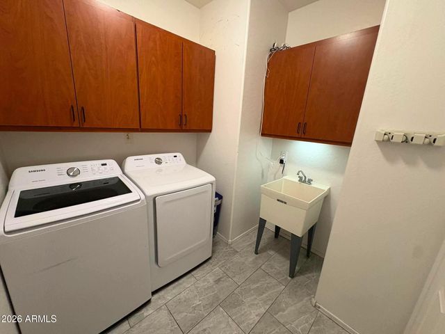 3487 E THORNTON Avenue, Gilbert, AZ 85297