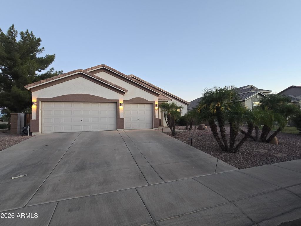 3487 E THORNTON Avenue, Gilbert, AZ 85297