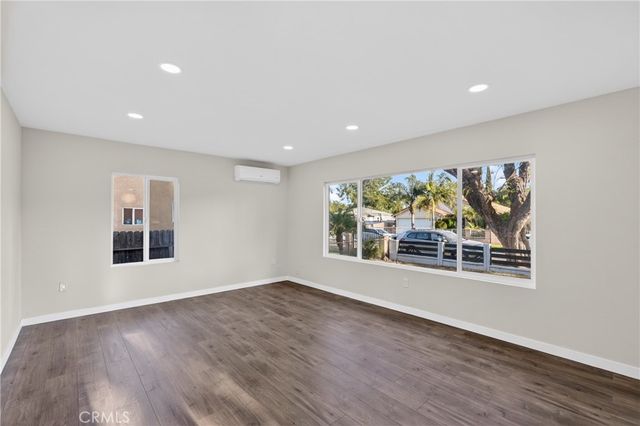6626 San Miguel, Paramount, CA 90723