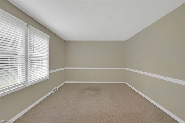 7045 Seawell AVE, Gloucester, VA 23061